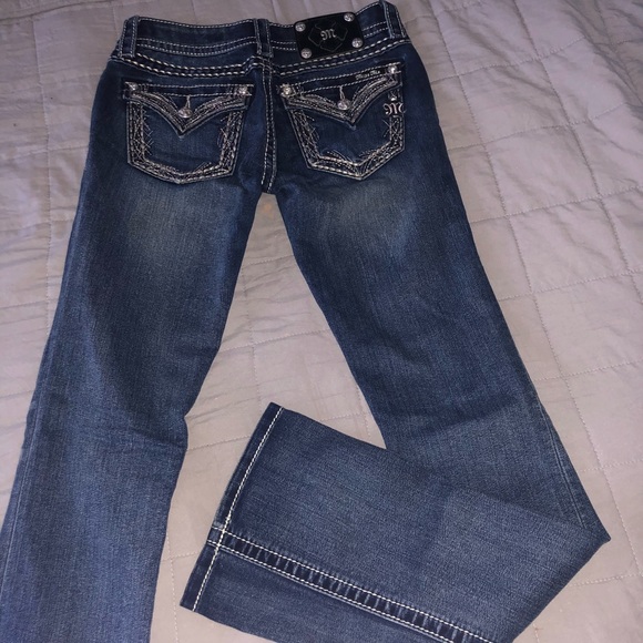 Like new Miss Me bootcut jeans. Size 26. - Picture 5 of 6